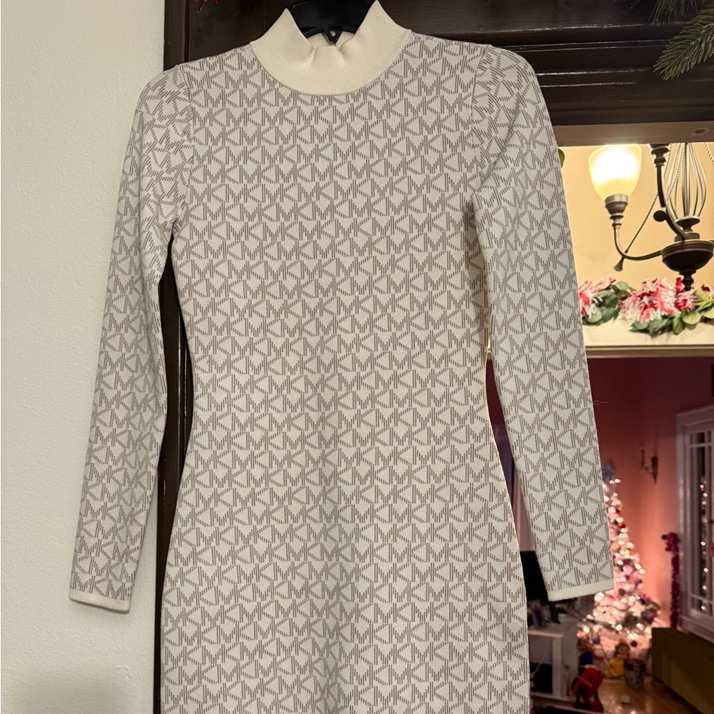 Michael Kors long sleeve Beige Patterned Dress